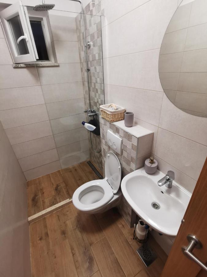 Apartman Lucija Apartment Biograd Na Moru Luaran gambar