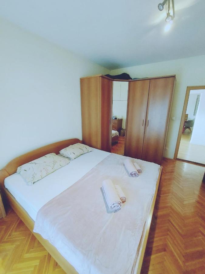 Apartman Lucija Apartment Biograd Na Moru Luaran gambar